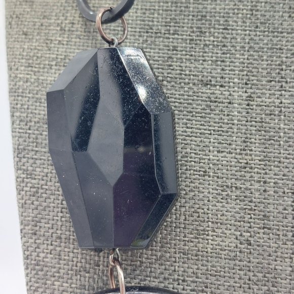 Black Necklace Faceted Resin Beads Large Link Chain Light Weight 24" Silver Tone - Picture 5 of 10